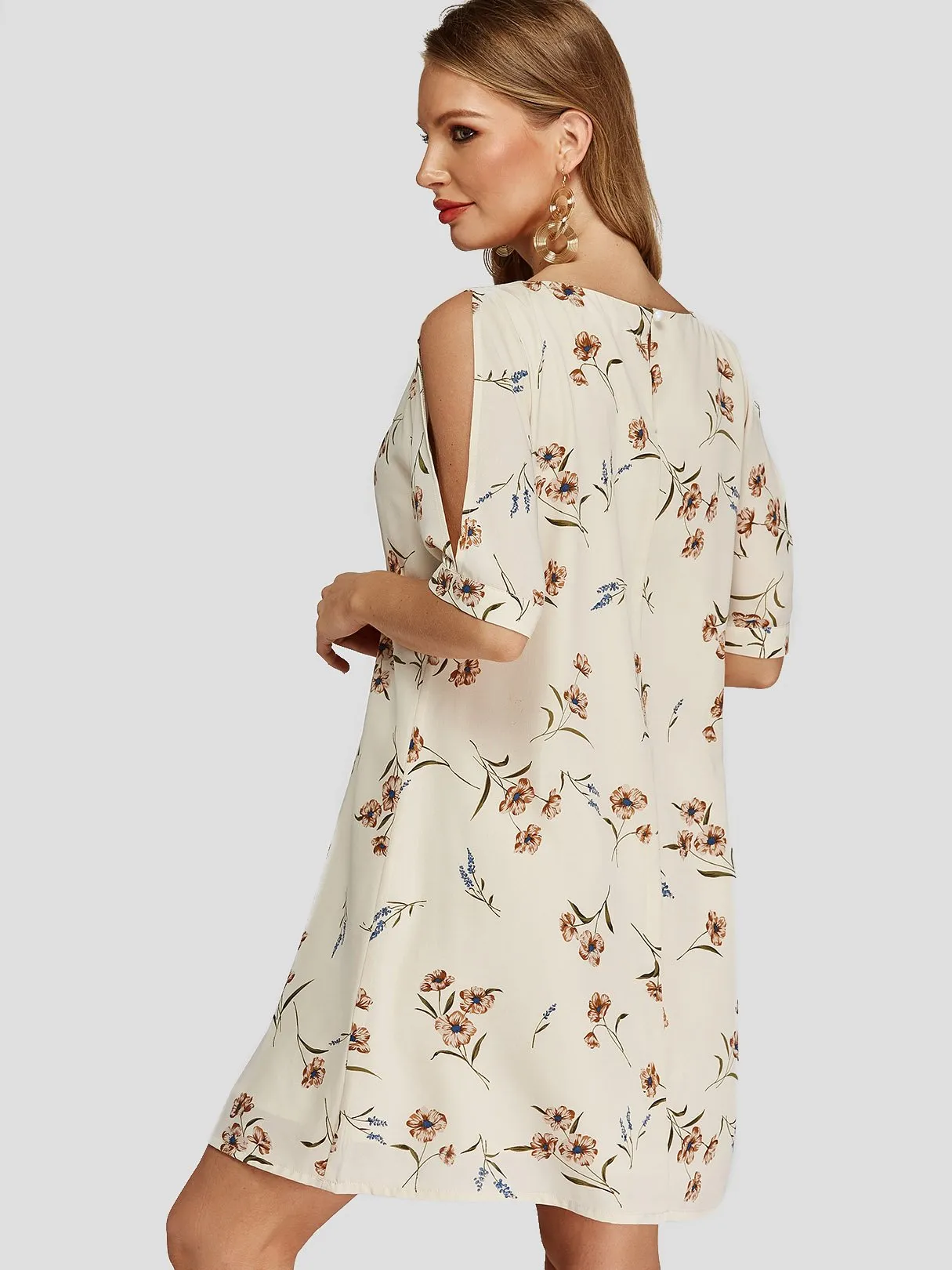Apricot Round Neck Half Sleeve Floral Print Mini Dresses
