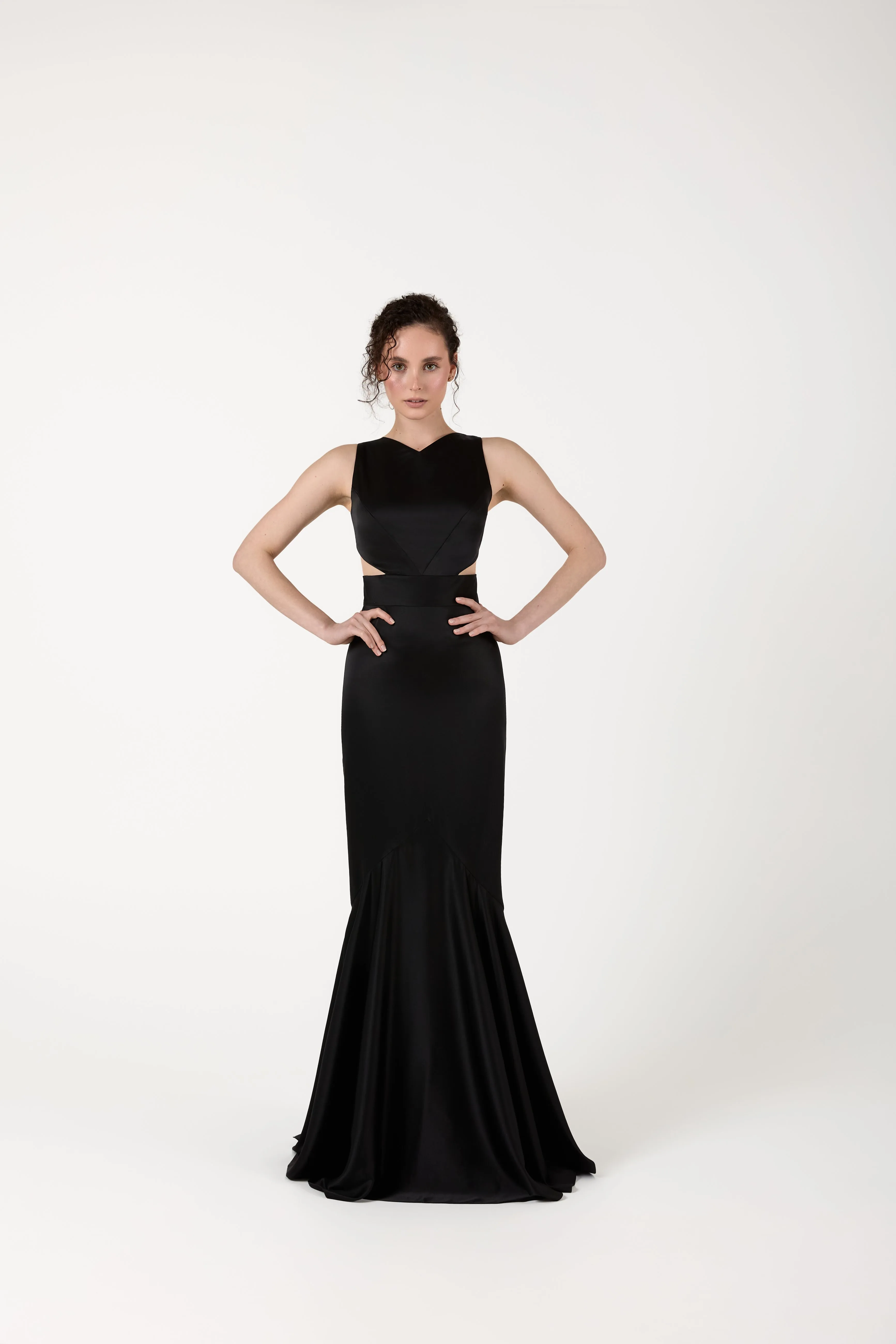 Black asymmetric Drop 016