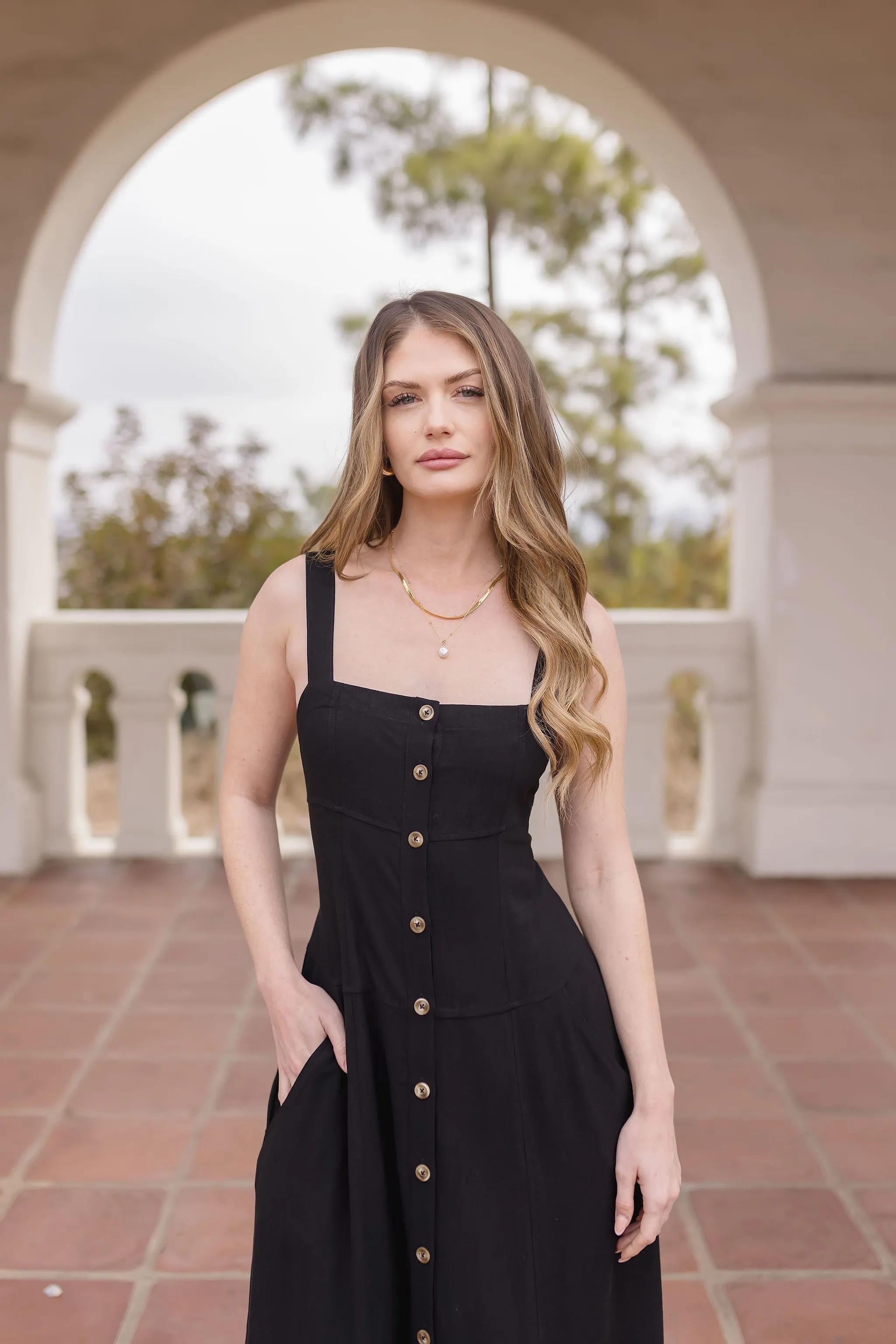 Carolyn Sleeveless Linen Button Down Front Midi Dress Black