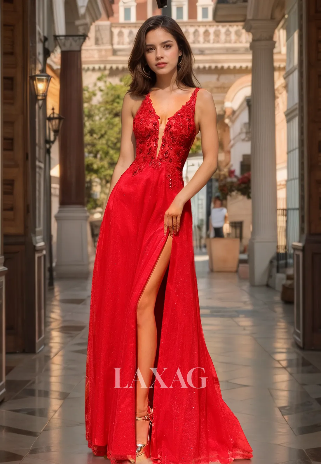 Deep V-Neck Spaghetti Straps Sleeveless A-Line Prom Dress Beaded Applique Glitter-Knit Party Gowns