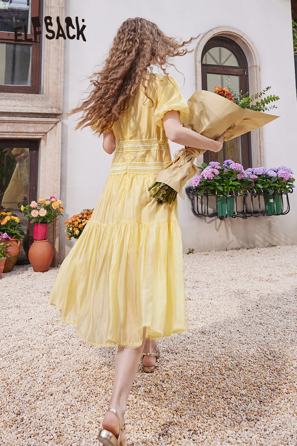 ELFSACK 2024 Summer New French V-neck puff sleeve gentle temperament solid color dress for women