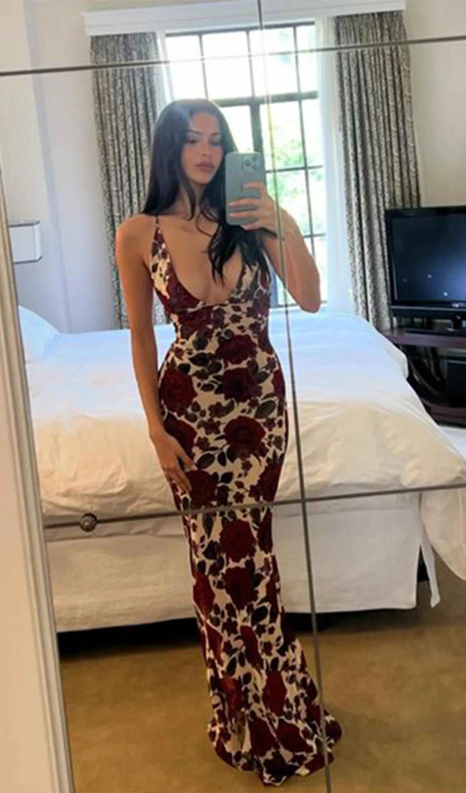 Floral Backless Bodycon Maxi Dress