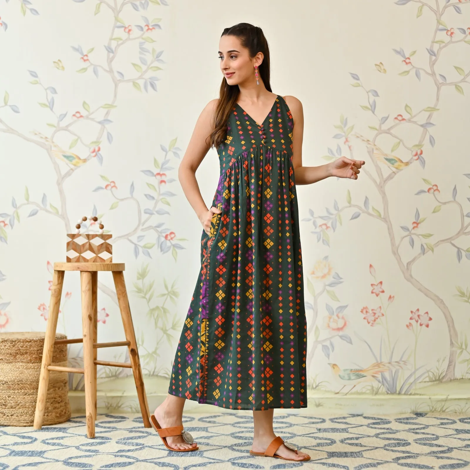 Green Cotton Printed Strappy Shoulder Maxi Dress
