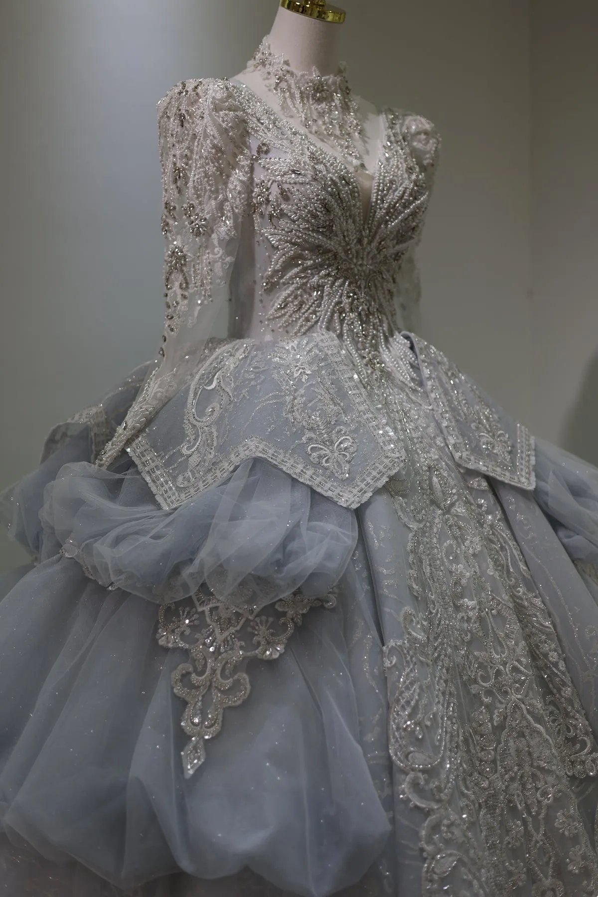 Luxury Blue Ball Gown Wedding Dress with Necklace RS008