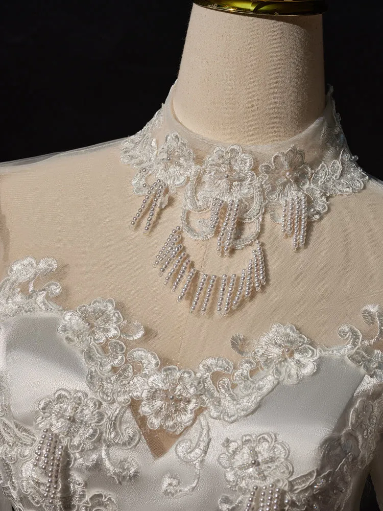 Vintage Satin Gorgeous Long Sleeves Appliques Wedding Dresses